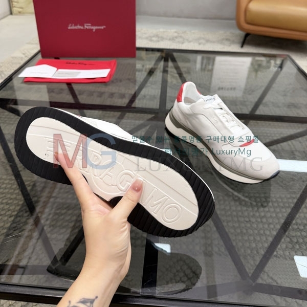 ���� ��󰡸� ����Ŀ�� F5502031-4