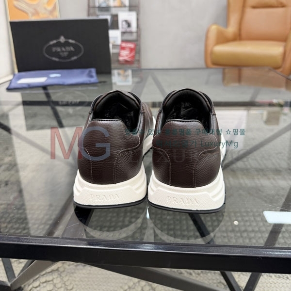 ���� ����� ����Ŀ�� 2P605560