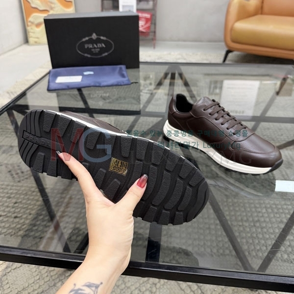 ���� ����� ����Ŀ�� 2P605560