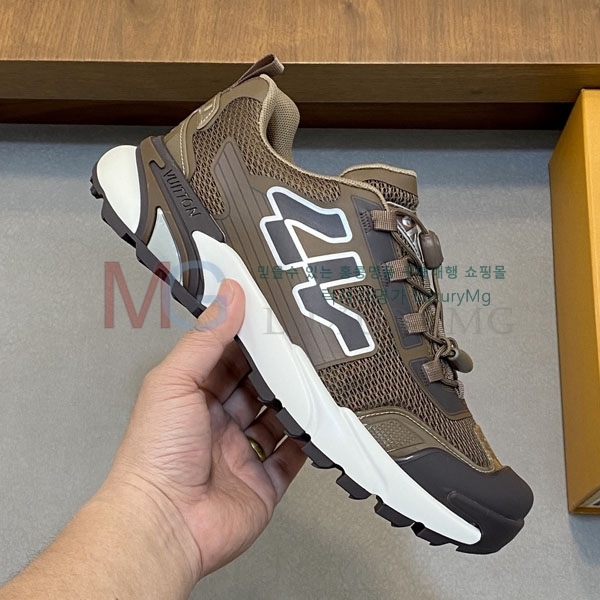 ���� ���̺��� ����Ŀ�� LV5505413