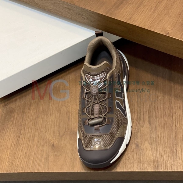 ���� ���̺��� ����Ŀ�� LV5505413