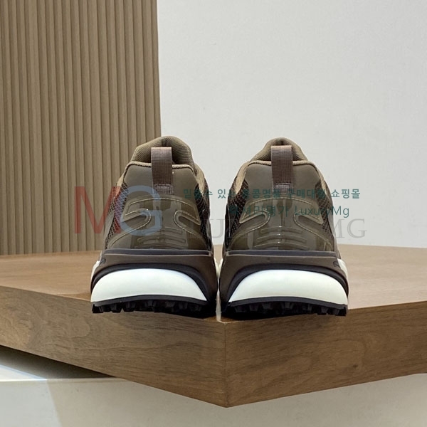 ���� ���̺��� ����Ŀ�� LV5505413