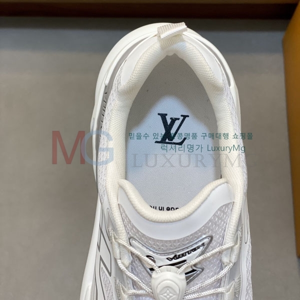 ���� ���̺��� ����Ŀ�� LV5505413