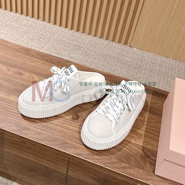 ���� �̿�̿� ����Ŀ�� M55603711-1