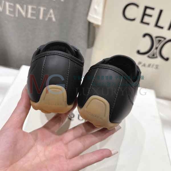 �˷�������� ����Ŀ�� �������� M06605411-2