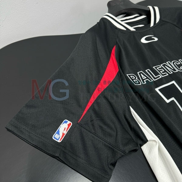 �������� �߷��þư� ���� Ƽ���� BL63404-7