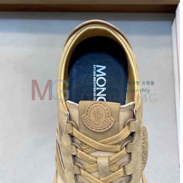 ���� ��**�� ����Ŀ�� M5000361