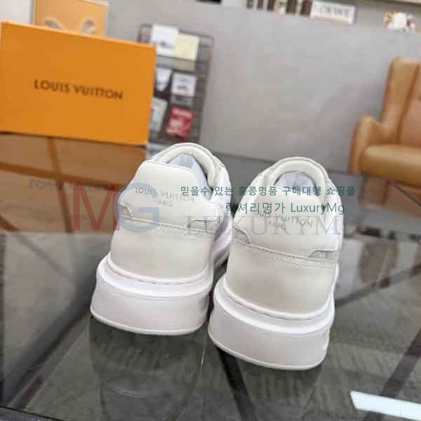 ���� ���̺��� ����Ŀ�� LV577320-2