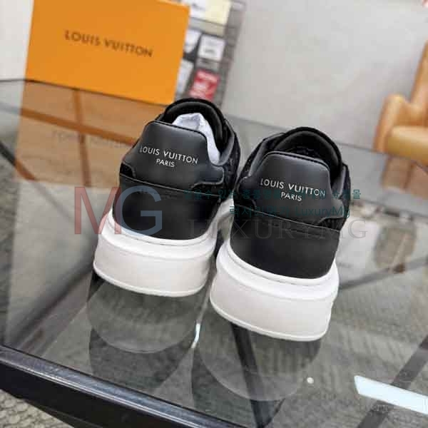 ���� ���̺��� ����Ŀ�� LV577320-4