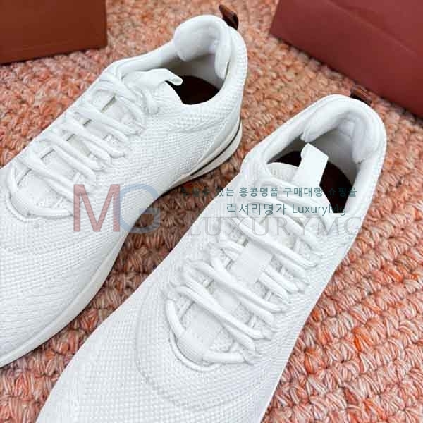 ���� �η�**�� ����Ŀ�� LP570552