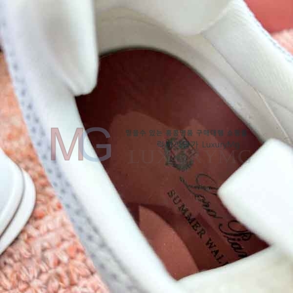 ���� �η�**�� ����Ŀ�� LP570552-2