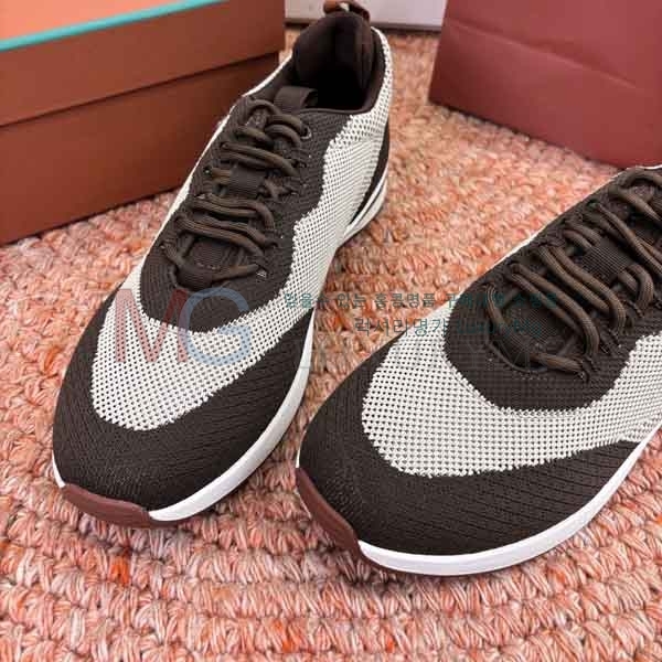 ���� �η�**�� ����Ŀ�� LP570552-6