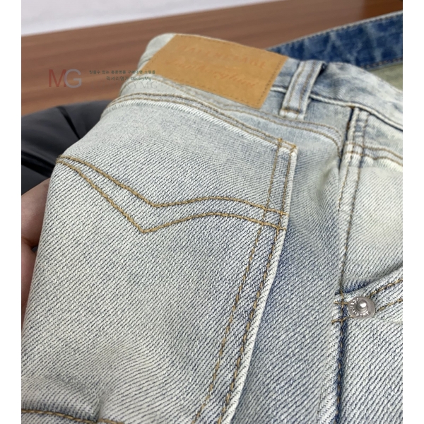 ���� �߷��þư� û���� 2343526