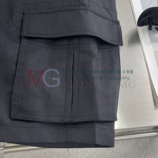 ���� ���ڷ� ��ġ�ڸ� �ݹ��� 2343522