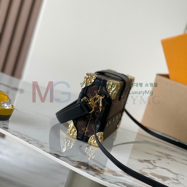 ���̺��� �ڶ�� �� M13738-150