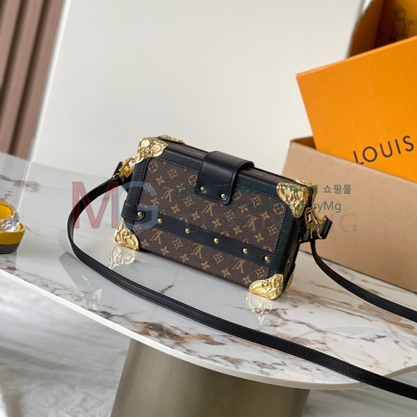 ���̺��� �ڶ�� �� M13738-150