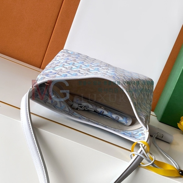 ���ߵ� �̴� ȣ���� G8120-1