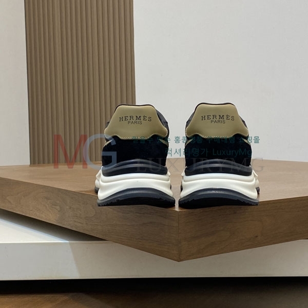 ���� ��**�� ����Ŀ�� MN5870705-8