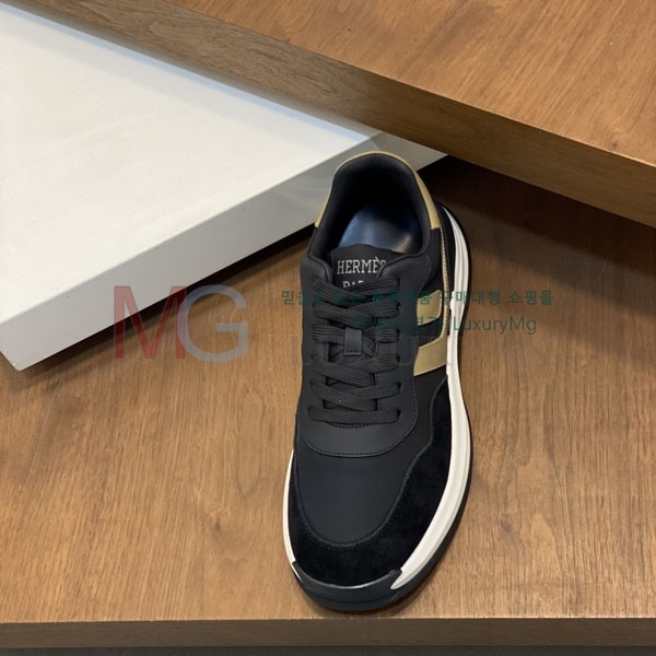 ���� ��**�� ����Ŀ�� MN5870705-8