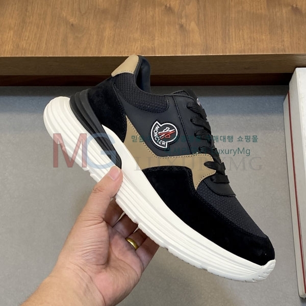 ���� ��**�� ����Ŀ�� MN5870705-6