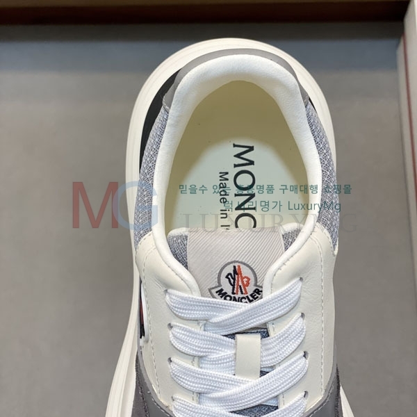 ���� ��**�� ����Ŀ�� MN5870705-4