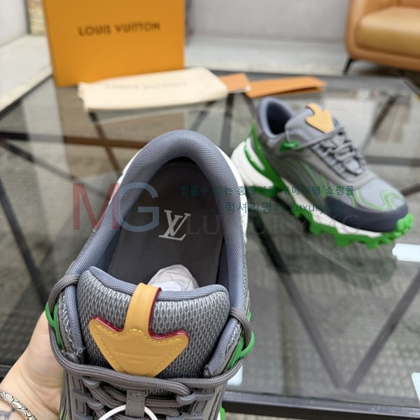 ���� ���̺��� ����Ŀ�� LV452660-1