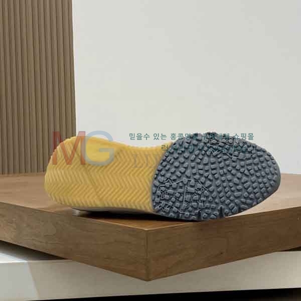 ���� ���ڷ� ��ġ�ڸ� ����Ŀ�� BC276666-9