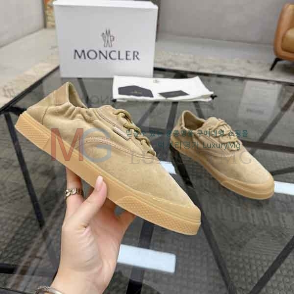 ���� ��**�� ����Ŀ�� M52280-1