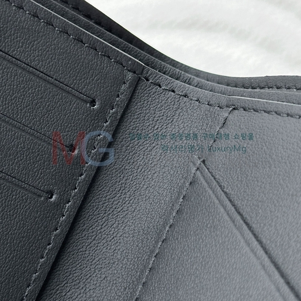 ���̺��� ��Ƽ�� ���� M26744-210