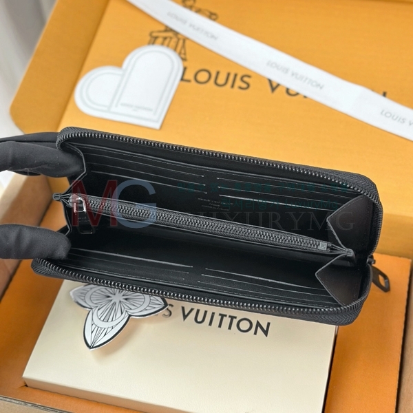 ���̺��� ���� ������ M28048-200