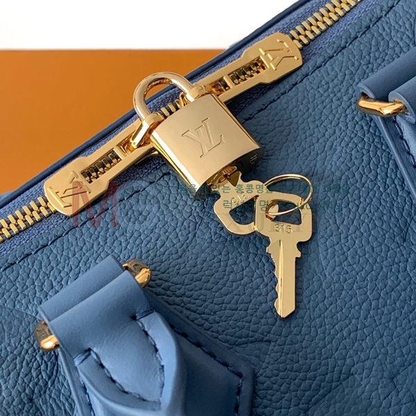 ���̺��� ���ǵ� �ݵѸ��� 20 M28316-1