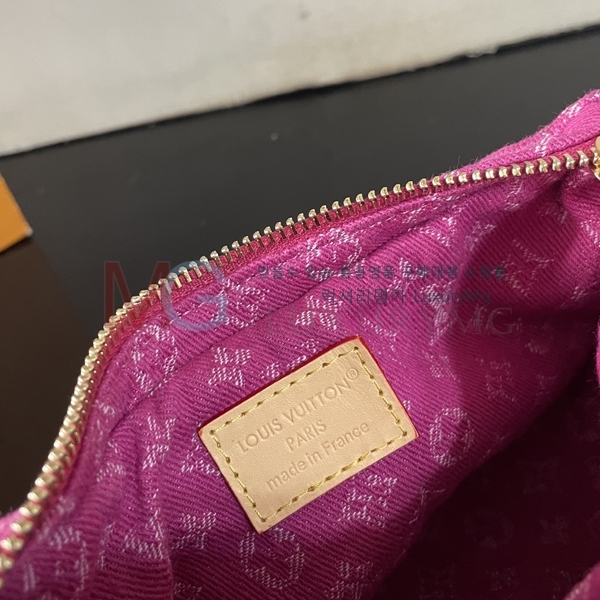 ���̺��� ����Ʈ �븮 M13571-2