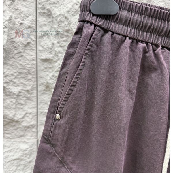 ���� ũ������ ��ġ�ڸ� �ݹ��� 23435610