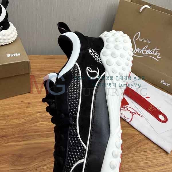 �������� ũ������ ����� ����Ŀ�� CL556090-2