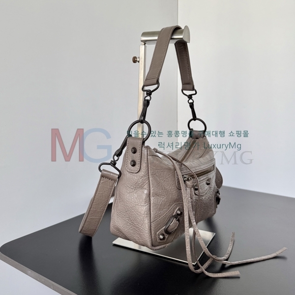 �߷��þư� �� �� ��Ƽ ���� �̴� 71254-3