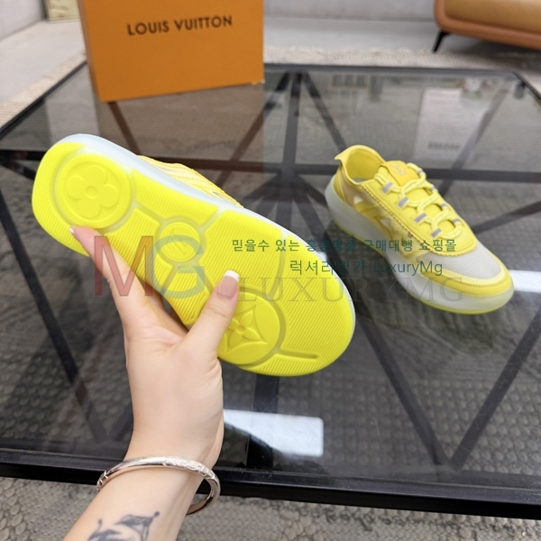 �������� ����*�� �ȭ LV550480