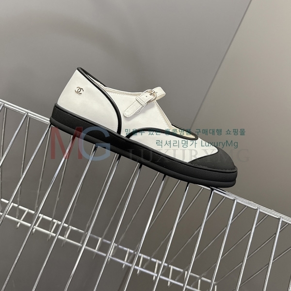 ��* ������ CR557750-2