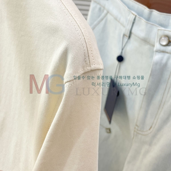 ���� �ƹ� ���� Ƽ���� AM094112-1