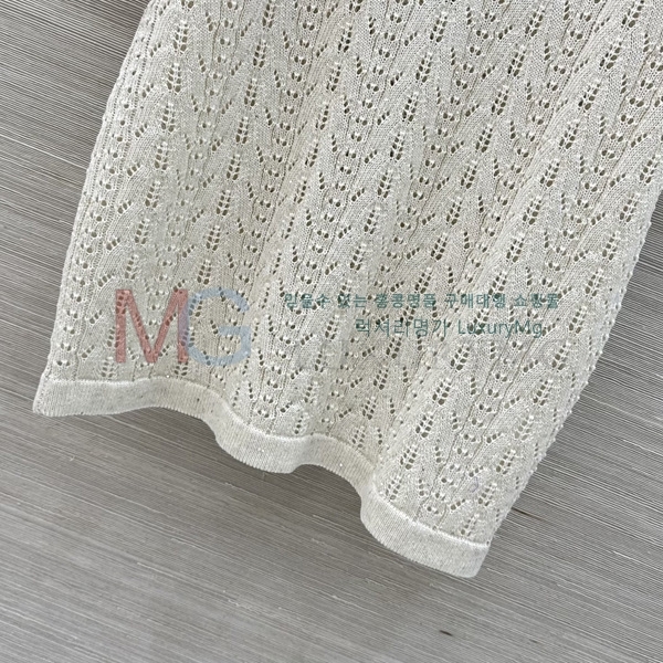 ���� ���ڷ� ��ġ�ڸ� ���� Ƽ���� BC234520-5