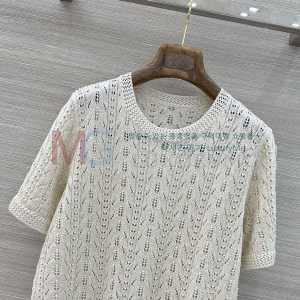 ���� ���ڷ� ��ġ�ڸ� ���� Ƽ���� BC234520-5