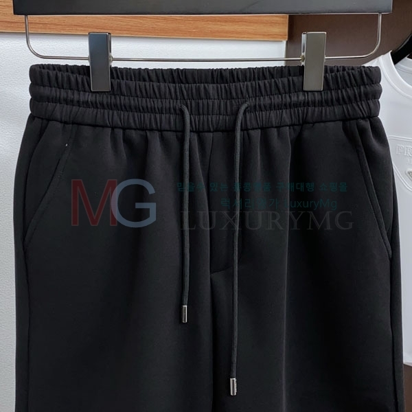 ���� ������ �ݹ��� B48212-1