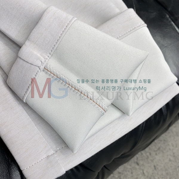 ���� �η��ǾƳ� ���� LP676745-1