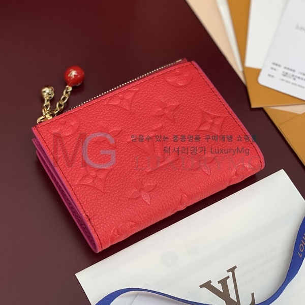 ���̺��� Ŭ���� ���� M28981-4