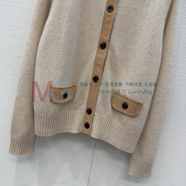 ���� �η�**�� ������ ����� LP451044-10