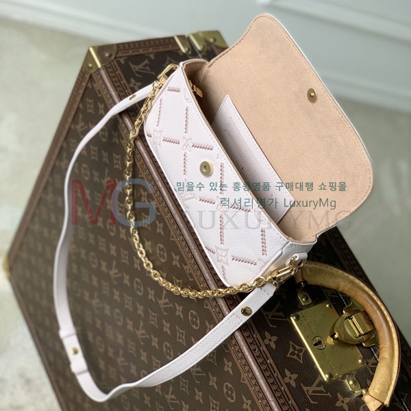 ���̺��� ���� �� ü�� ũ�ν��� M29502-1