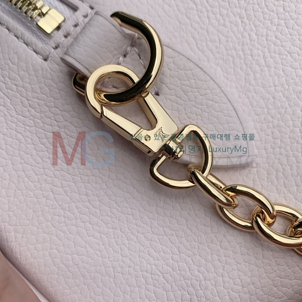 ���̺��� ���ǵ� �ݵѸ��� 20 M28529-1