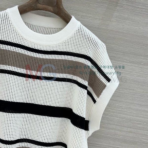 ���� ���ڷ� ��ġ�ڸ� ���� Ƽ���� BC235088-1
