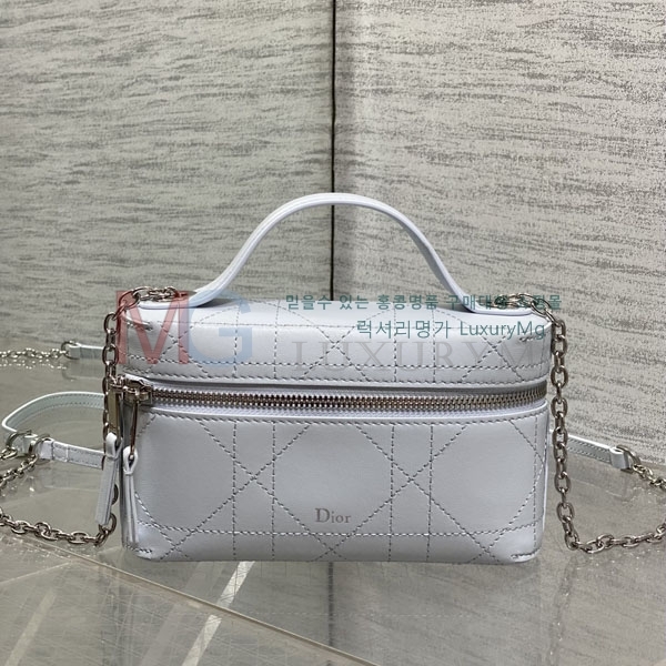 ��� �̴� ����Ƽ�� D565001-2