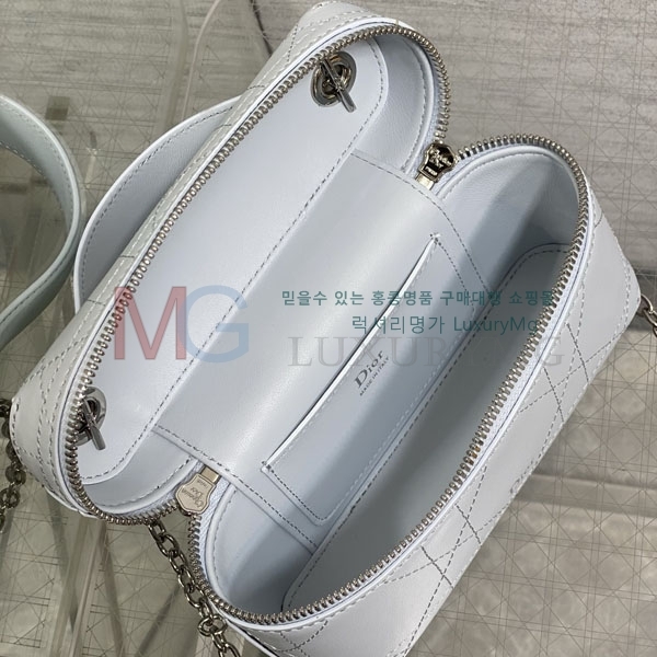 ��� �̴� ����Ƽ�� D565001-2