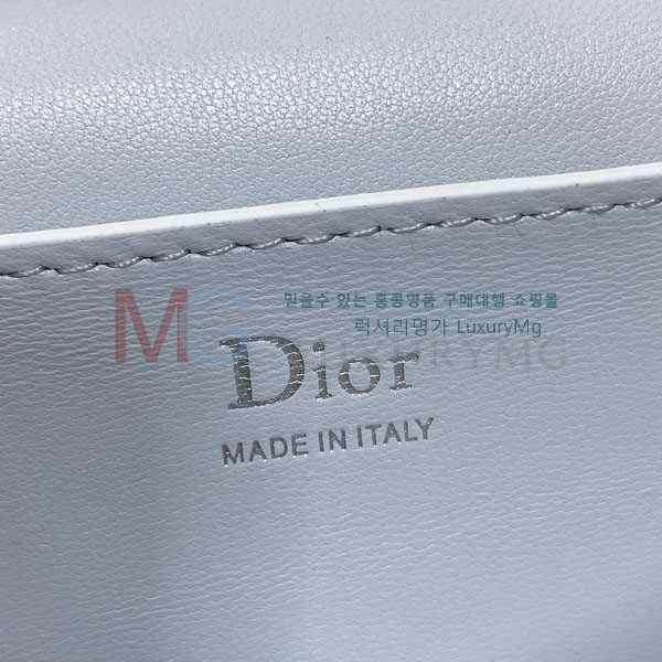 ��� �̴� ����Ƽ�� D565001-2